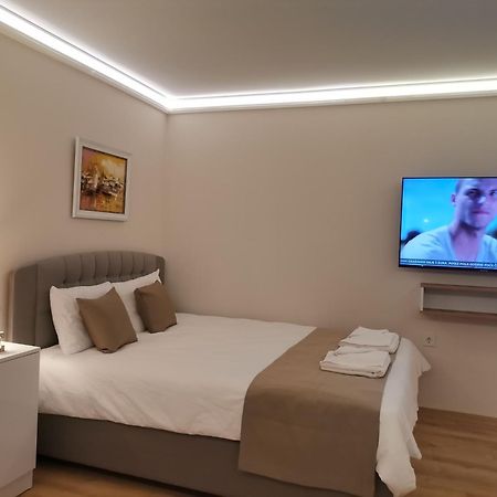 Family Boutique Residence-Free Parking Veliko Tarnovo Buitenkant foto