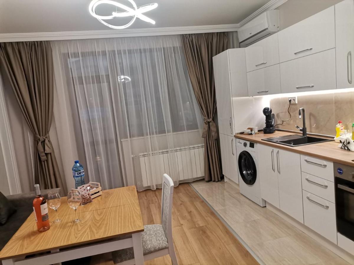 Family Boutique Residence-Free Parking Veliko Tarnovo Buitenkant foto