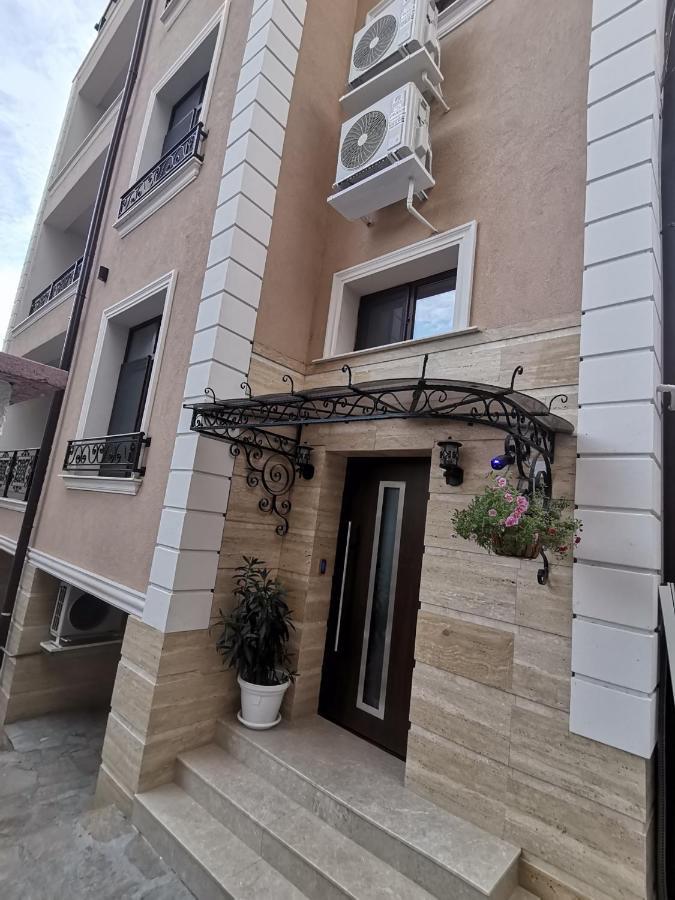Family Boutique Residence-Free Parking Veliko Tarnovo Buitenkant foto