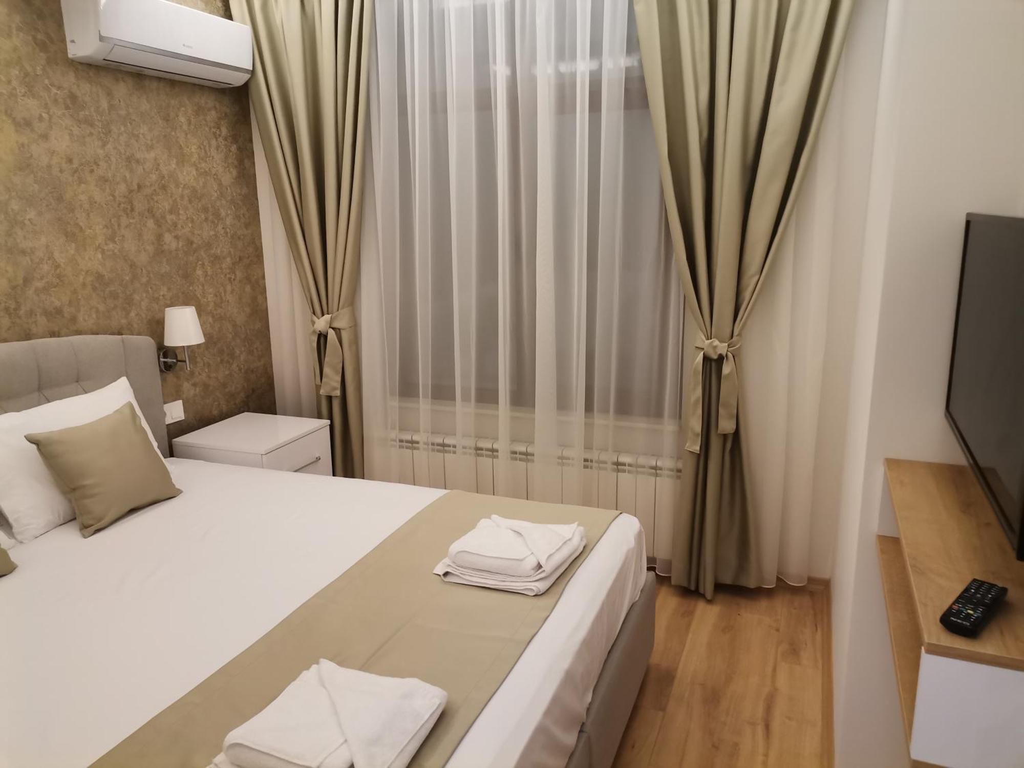 Family Boutique Residence-Free Parking Veliko Tarnovo Buitenkant foto