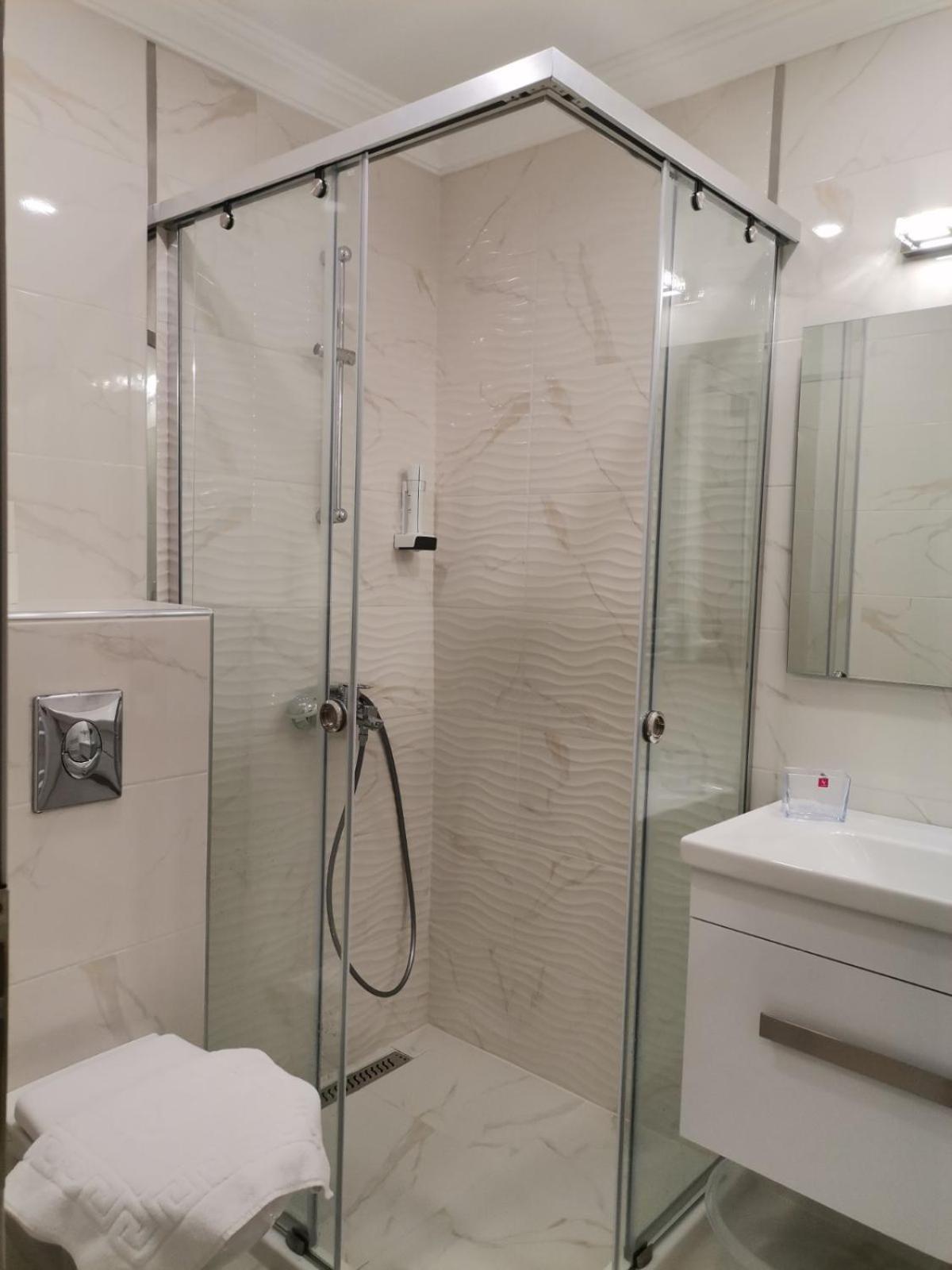 Family Boutique Residence-Free Parking Veliko Tarnovo Buitenkant foto