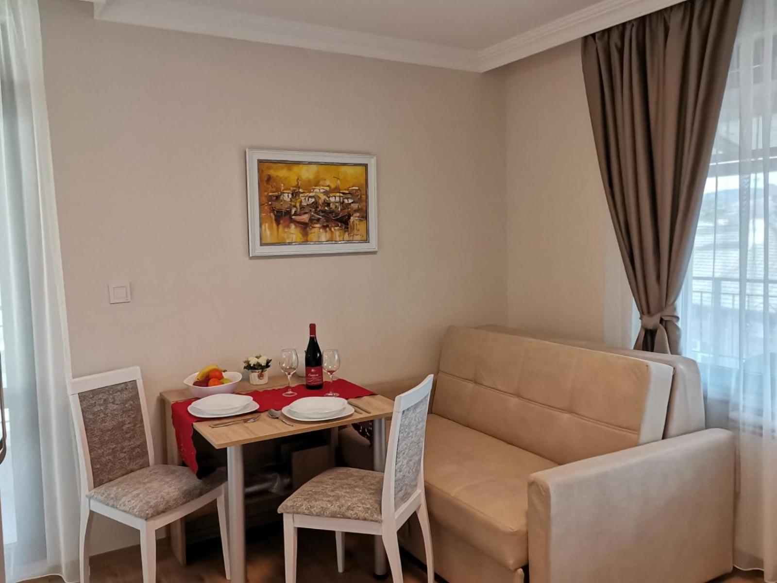 Family Boutique Residence-Free Parking Veliko Tarnovo Buitenkant foto