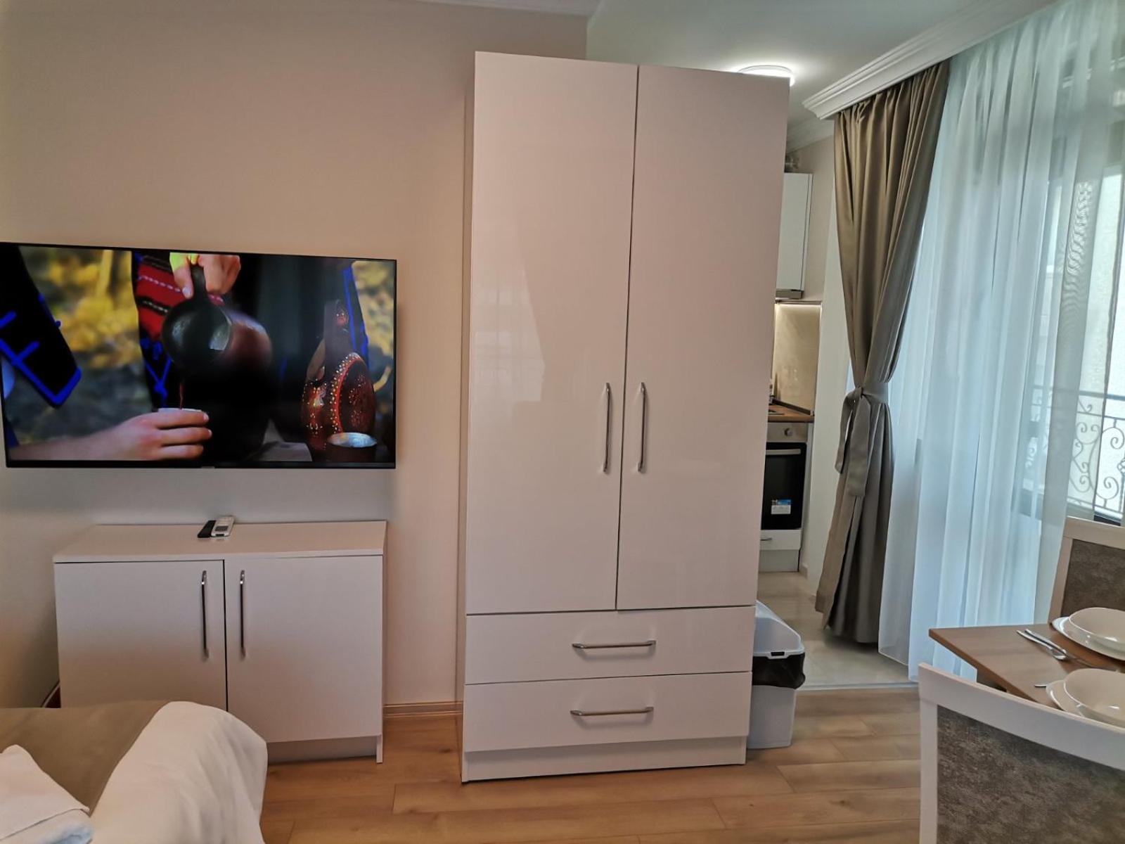 Family Boutique Residence-Free Parking Veliko Tarnovo Buitenkant foto